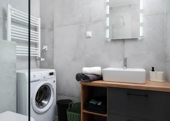 Lejlighed - Location, Balcony - By Rentujemy Łódź