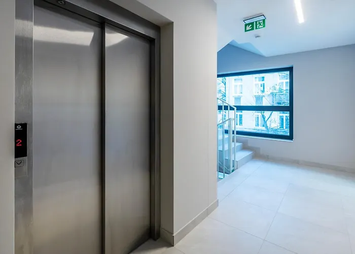 - Location, Balcony - By Rentujemy Łódź